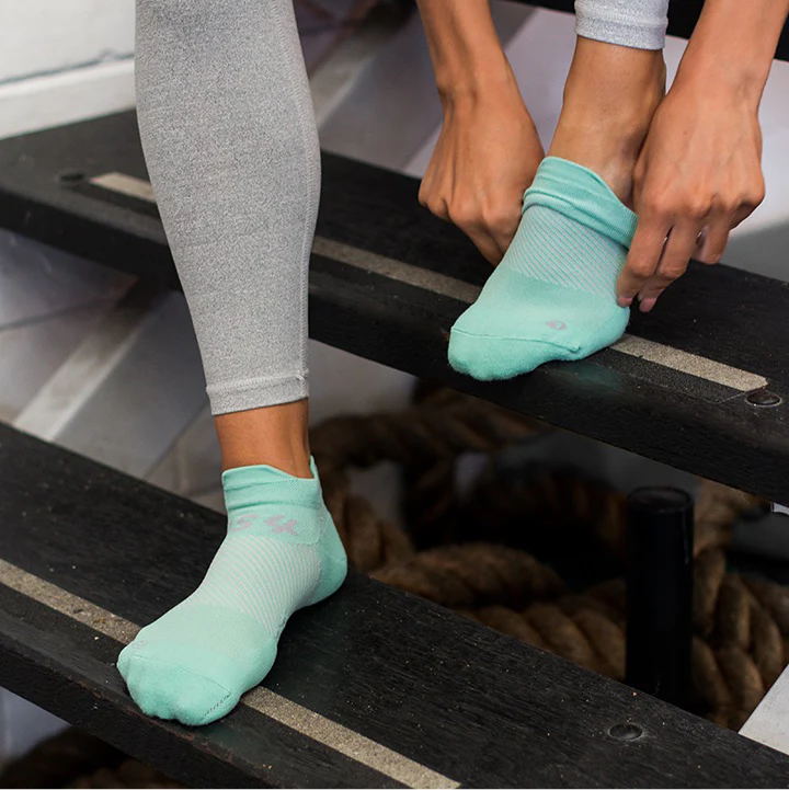 FS4高性能足弓襪(短筒)